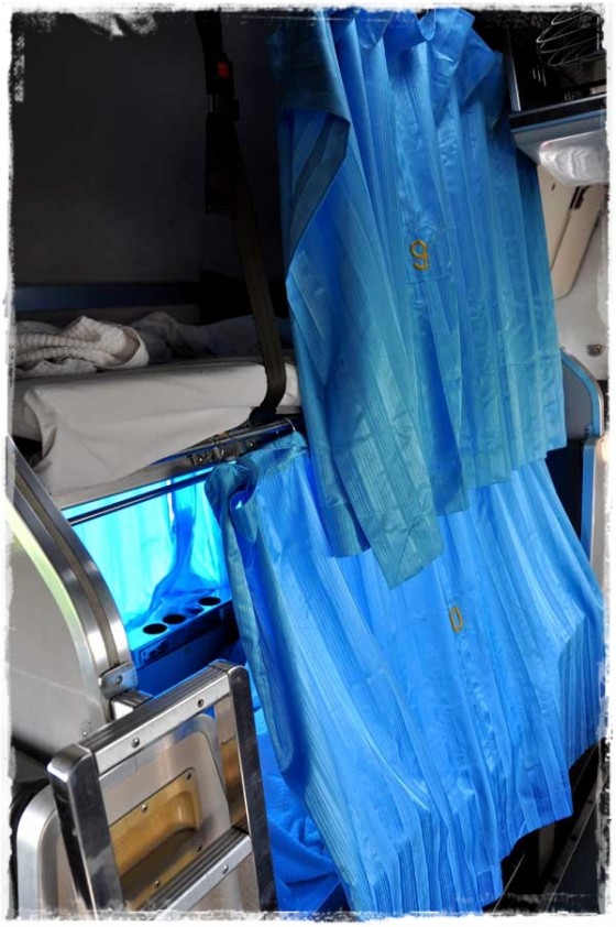 Thailand Train Sleeping Birth (Upper and Lower) Thailand Train Sleeping Birth (Upper and Lower)