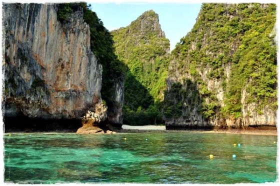 Phi Phi Lae Bay
