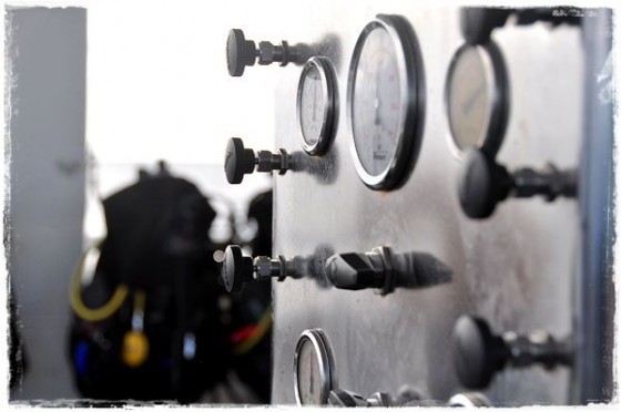 Scuba Pro Compressor - Pro Dive Live Aboard (Great Barrier Reef)
