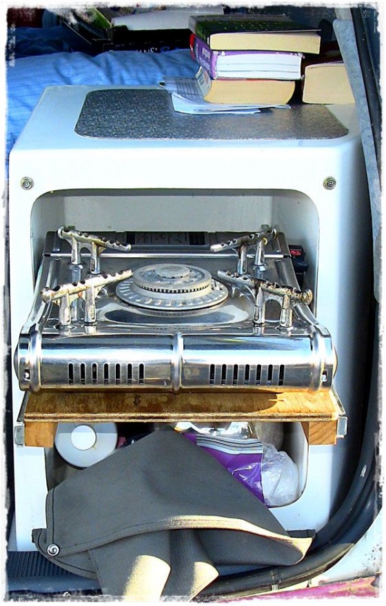 Pullout Propane Burner - Jucy Campervan