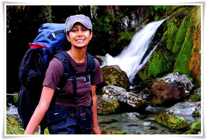 Manali Crossing A Stream - Routeburn Track, New Zealand Queenstown | New Zealand :: Hiking The Routeburn Track