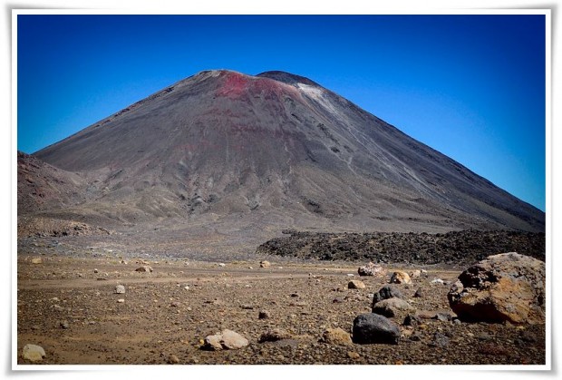 Tongariro Crossing - Mount Tongriro, New Zealand Mt Tongariro | New Zealand :: Hiking the Tongariro Pass