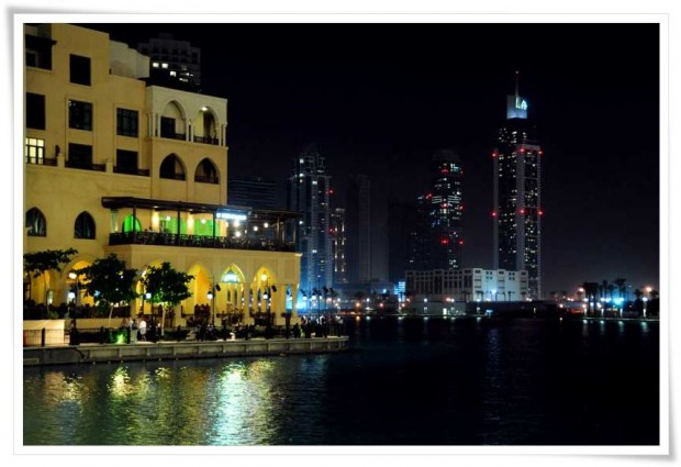 Dubai Mall Promenade - Dubai, United Arab Emirates Dubai | UAE :: Land of a Thousand Lights