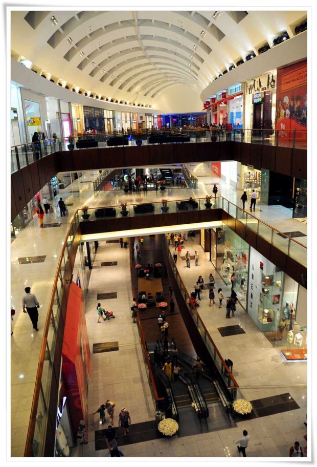Dubai Mall - Dubai, United Arab Emirates Dubai | UAE :: Land of a Thousand Lights